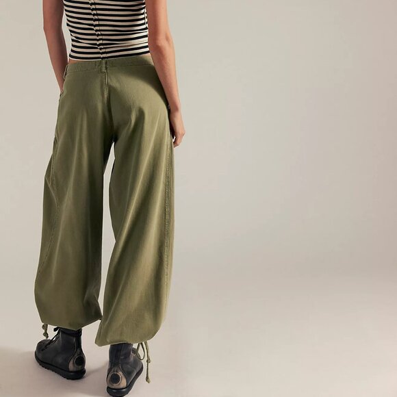 We The Free Lotus Balloon Jeans - Picture 3 of 4